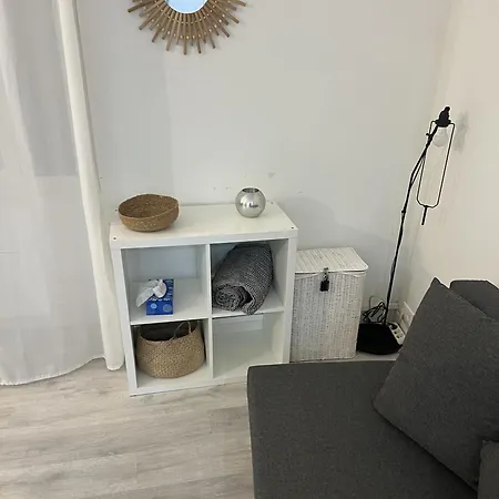 Апартаменты Chez Hugo Confortable Clim, Wifi, Parking, Centre Ville, Commerces, Port, Plages A Pieds Ла-Сьота
