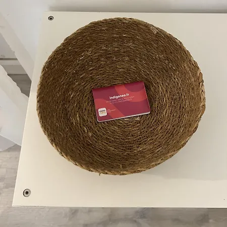 Chez Hugo Confortable Clim, Wifi, Parking, Centre Ville, Commerces, Port, Plages A Pieds